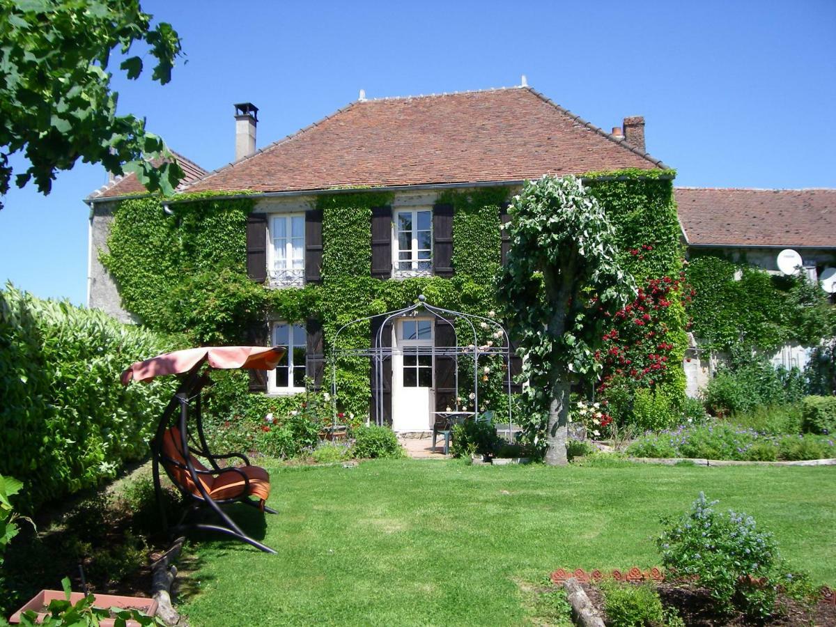 La Ferme Le Merger Bed and Breakfast La Ferté-Gaucher Εξωτερικό φωτογραφία